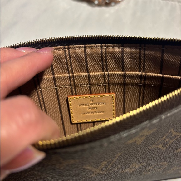 Louis Vuitton Authentic Neverfull GM beige pouch - Picture 5 of 6